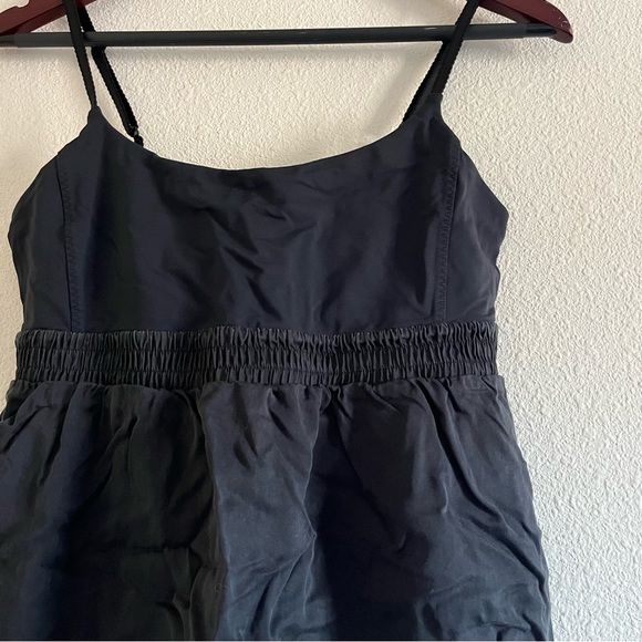 Lululemon Bliss Tank Top -Flowy- in Black Size 8 - Picture 6 of 14
